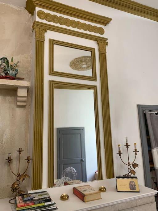 Magnifique Appartement Plein Coeur Avignon Intra-Muros Esterno foto