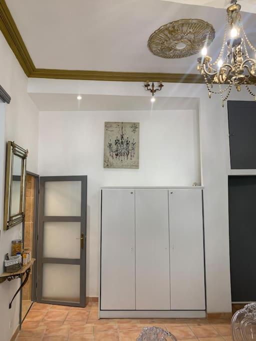 Magnifique Appartement Plein Coeur Avignon Intra-Muros Esterno foto