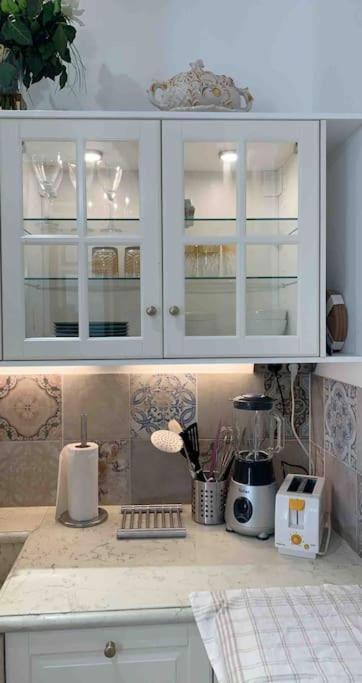 Magnifique Appartement Plein Coeur Avignon Intra-Muros Esterno foto